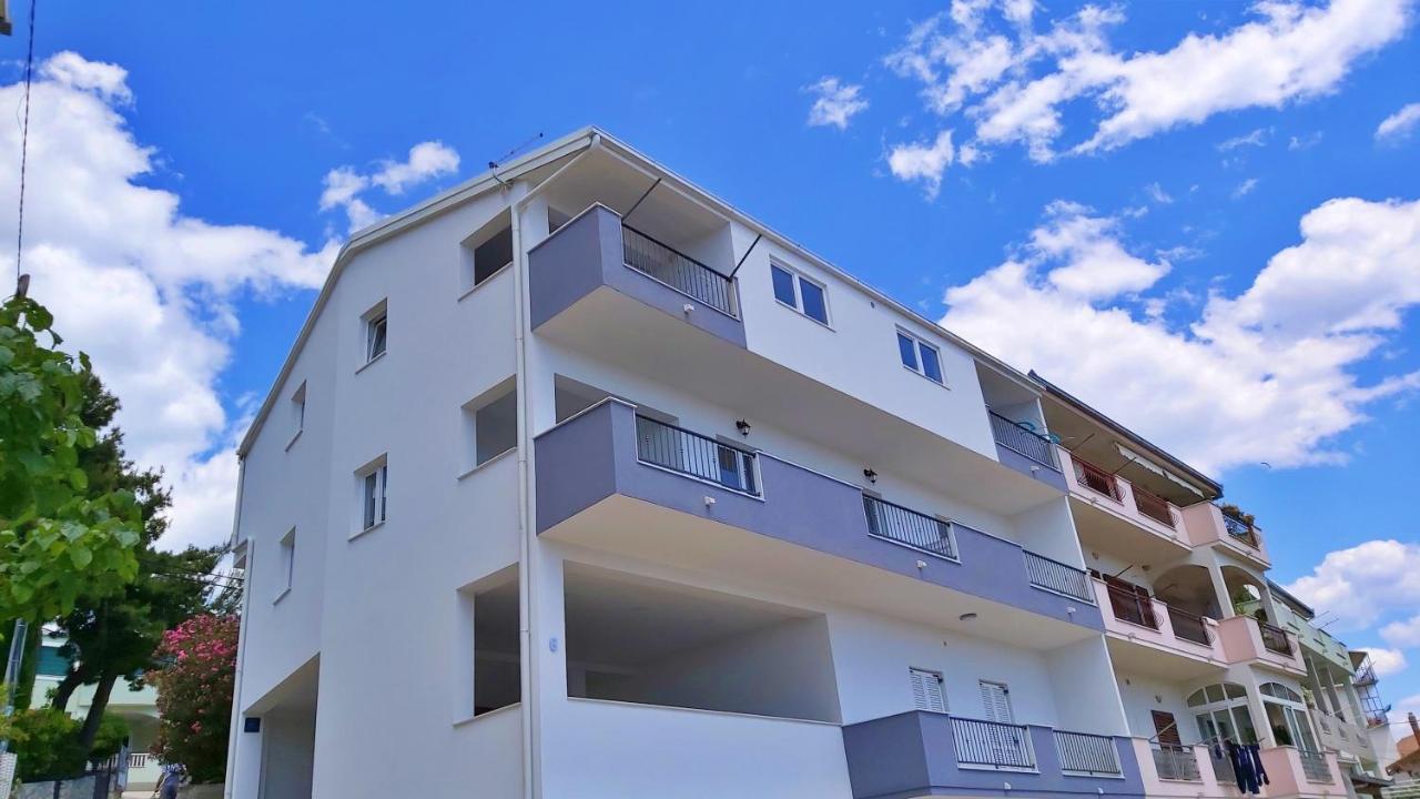 Apartments Zorica Duće Екстериор снимка