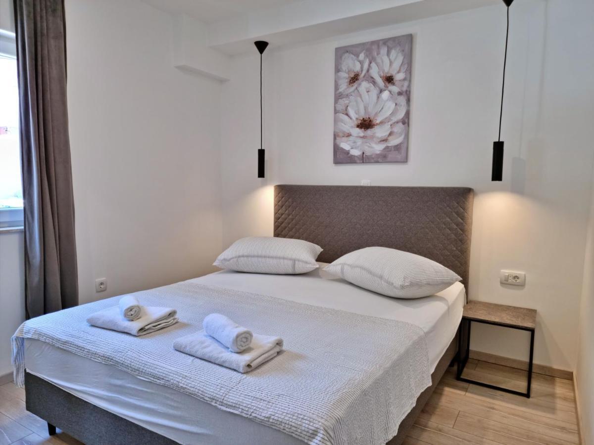 Apartments Zorica Duće Екстериор снимка