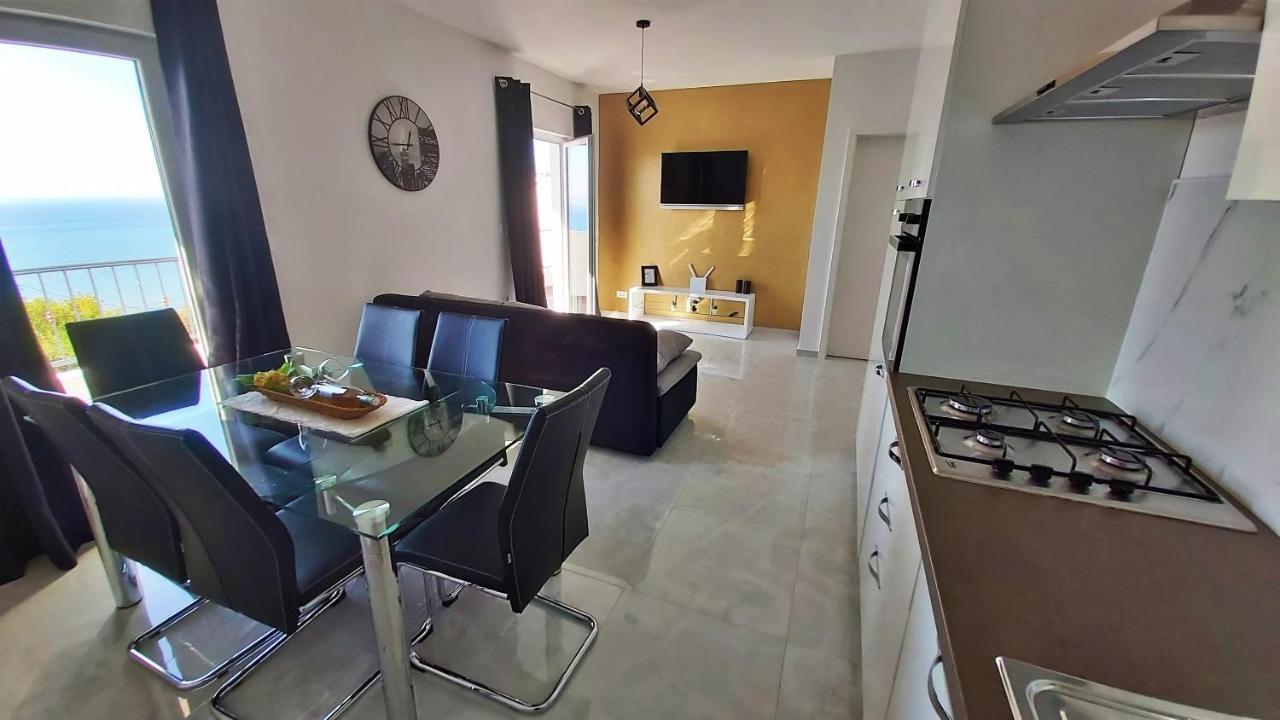 Apartments Zorica Duće Екстериор снимка