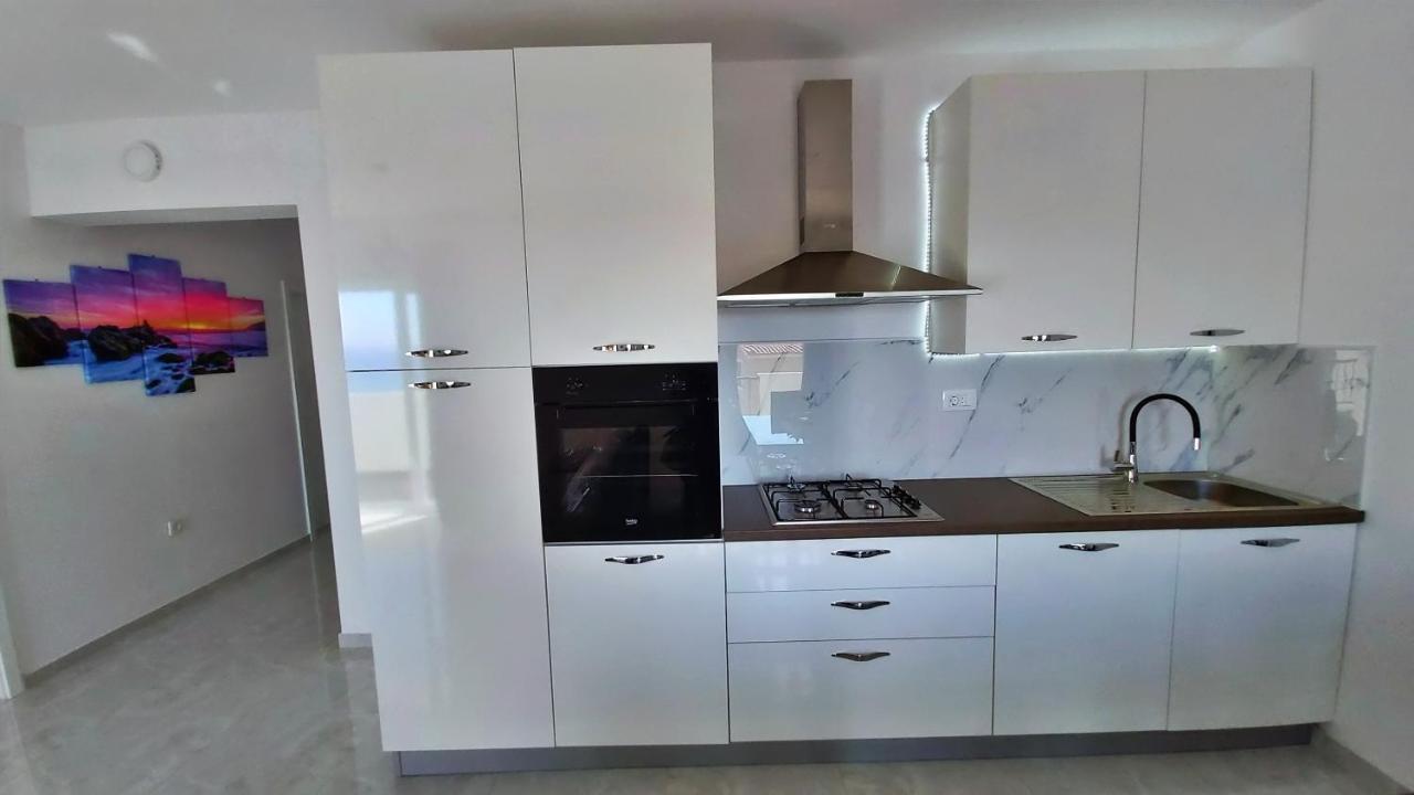 Apartments Zorica Duće Екстериор снимка