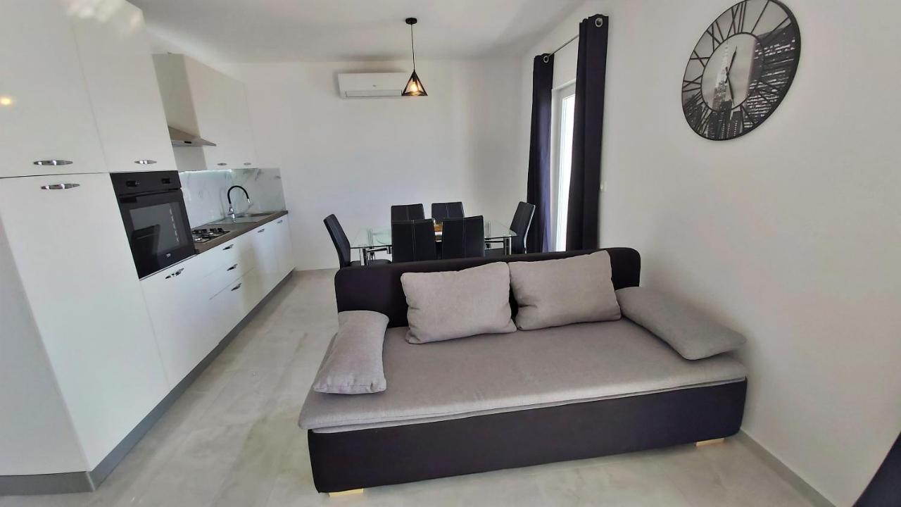 Apartments Zorica Duće Екстериор снимка
